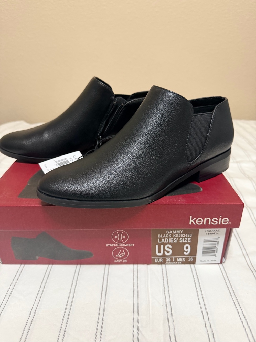 Kensie Sammy Black Slip-On Low Heel Loafers